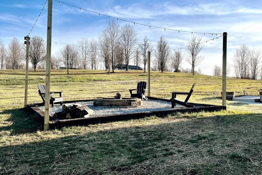 Bourbon Barrel Cottages #1 Of 5 On Kentucky Trail Lawrenceburg エクステリア 写真